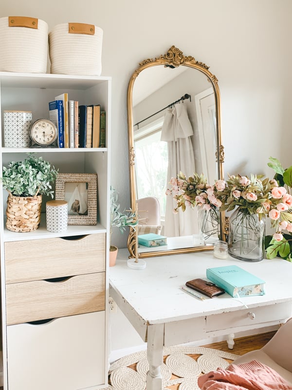 Vanity Desk in Bedroom-02 - Sarah Joy