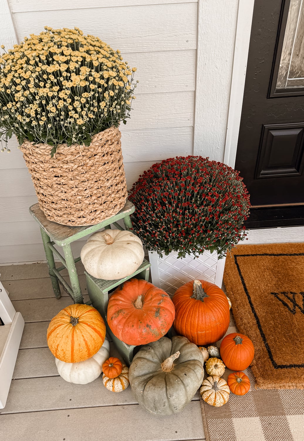 Simple and Cozy Fall Country Porch