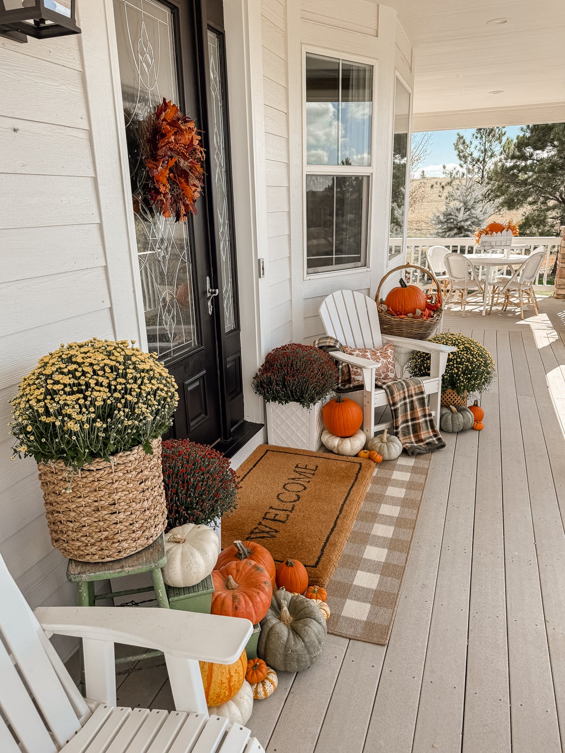 Simple and Cozy Fall Country Porch