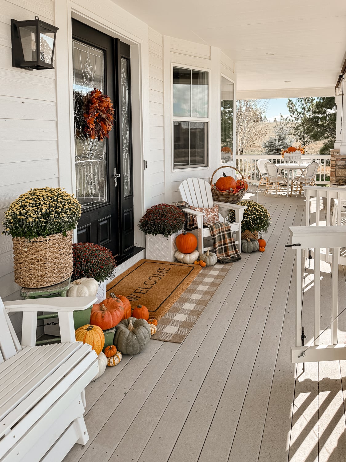 Simple and Cozy Fall Country Porch