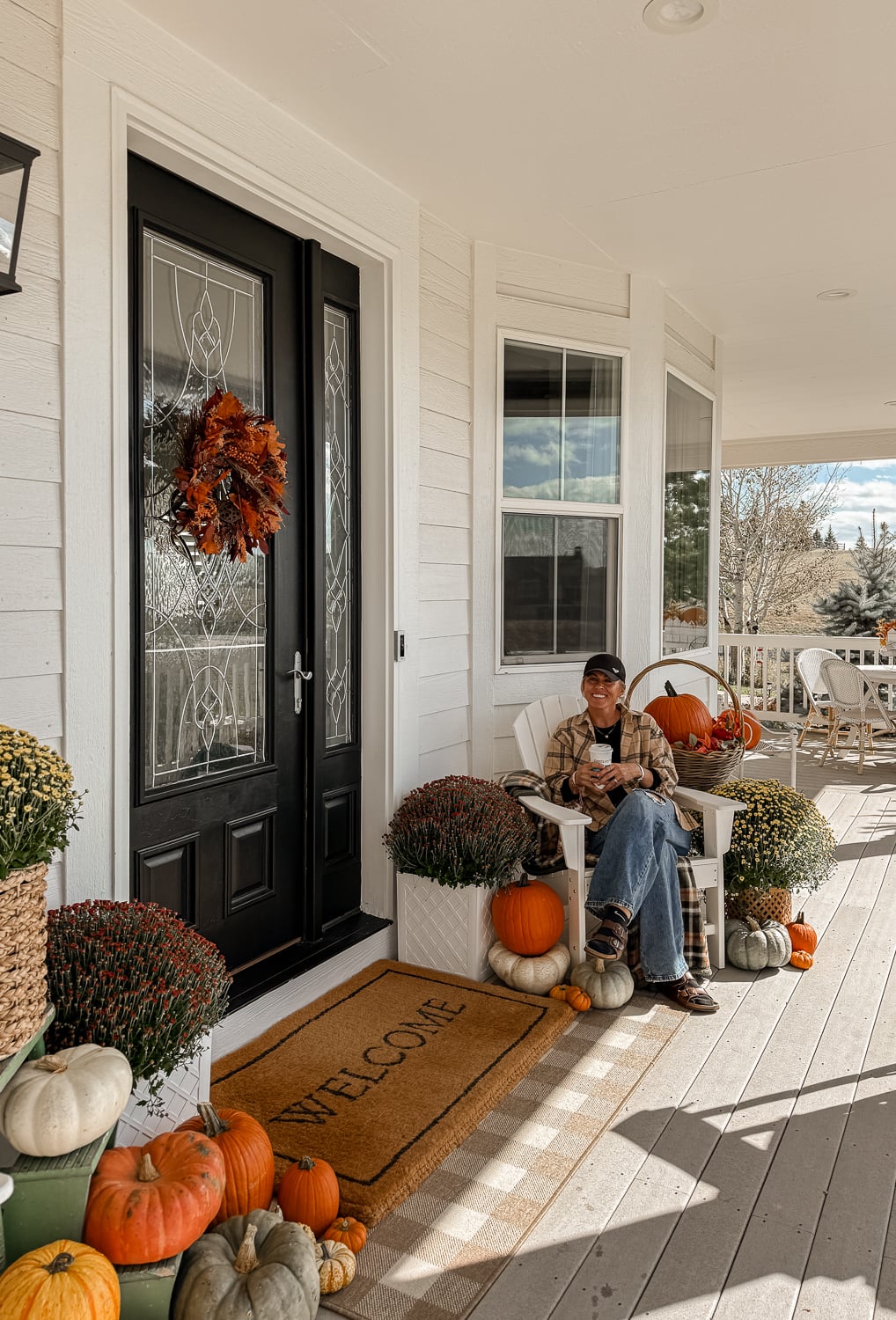Simple and Cozy Fall Country Porch
